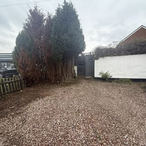 Photo 14- click for photo gallery